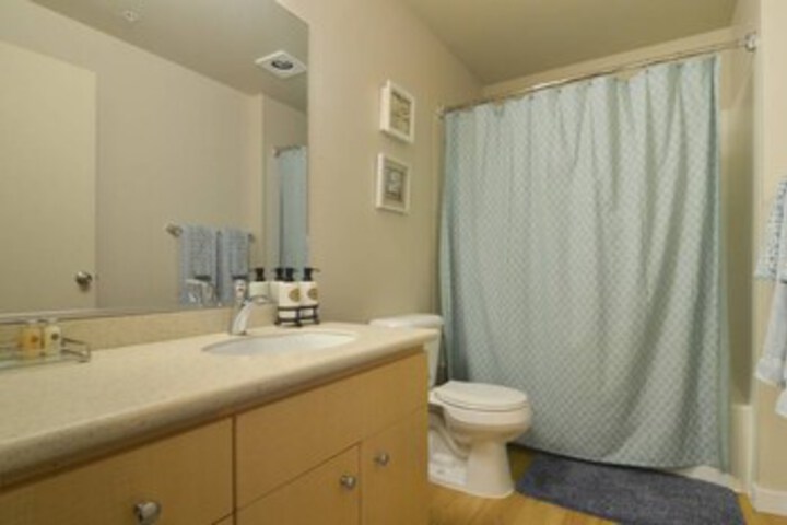 Room 2 of 17