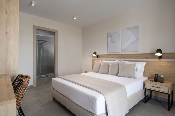 Room 4 of 69