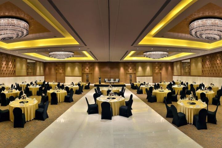 Ballroom/Hall 56 of 67