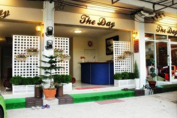 Hotel 43 of 44