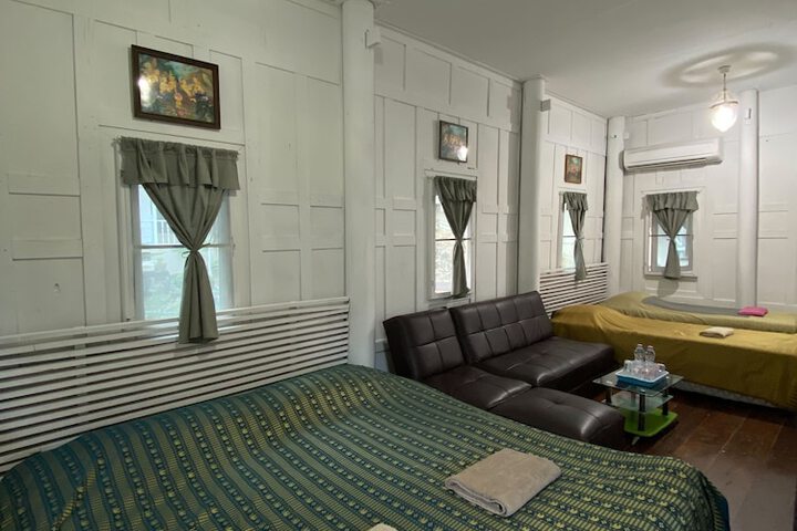 Room 29 of 181