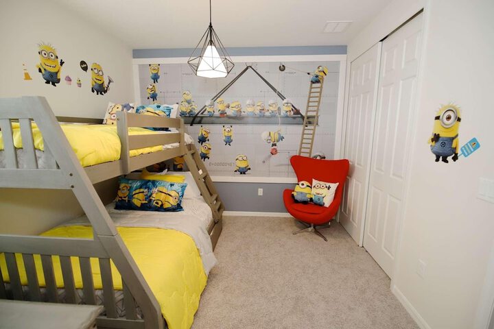 Room 13 of 50