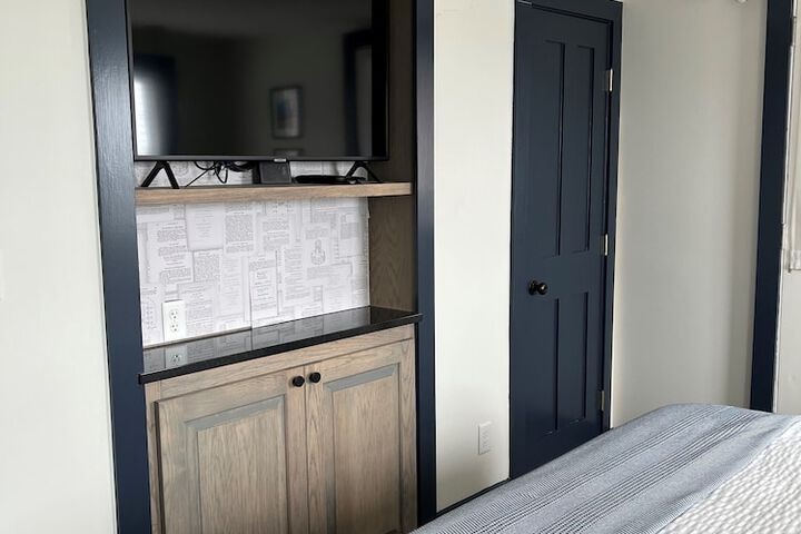 Hotel Interior 7 of 98