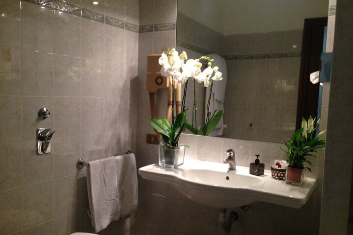Bathroom Vanities