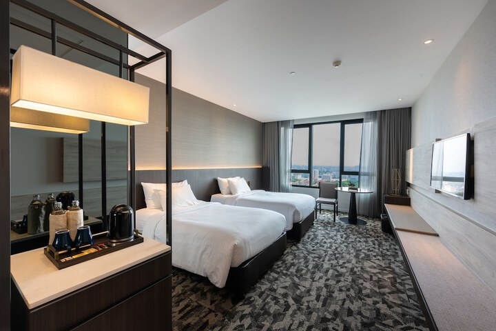 Room 39 of 151