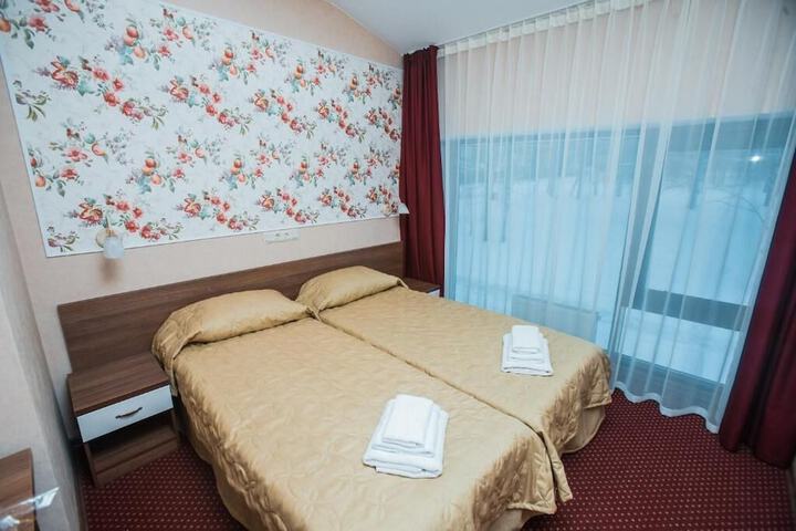 Room 4 of 41