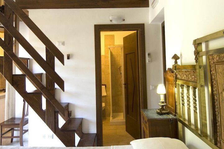 Room 13 of 59