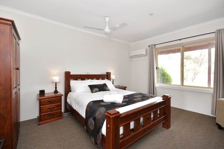 Room 8 of 26