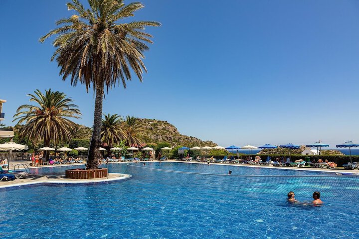 Pools & Facilities