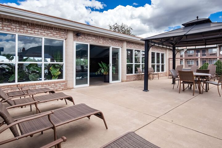 Sundeck