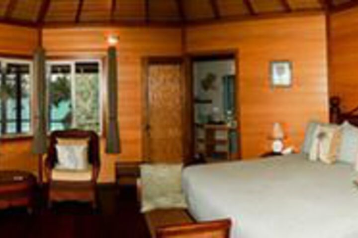 Room 105 of 194