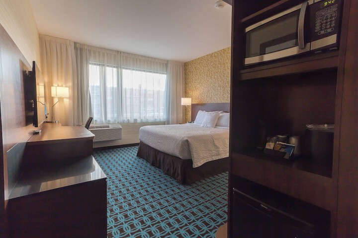 Room 10 of 35