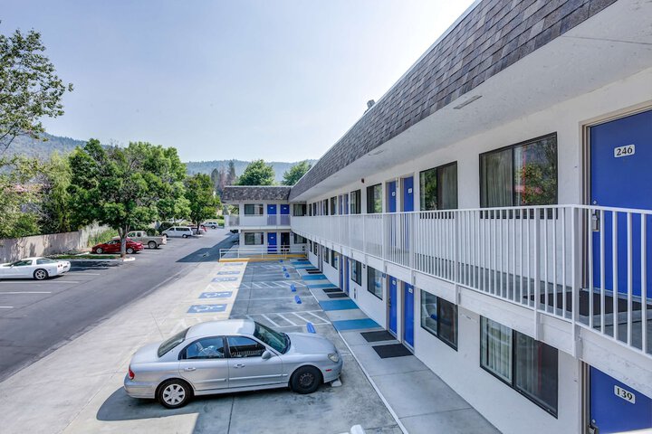 Exterior Photo