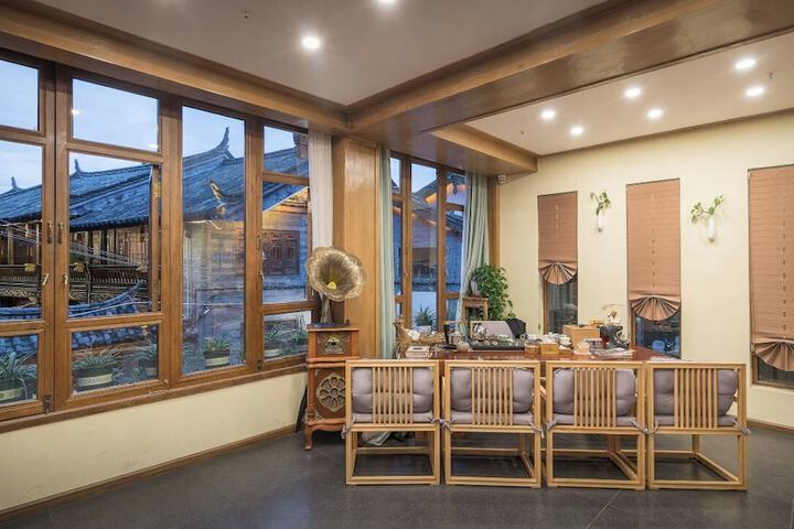 Photo of Cloudland Skystream View Designer Inn