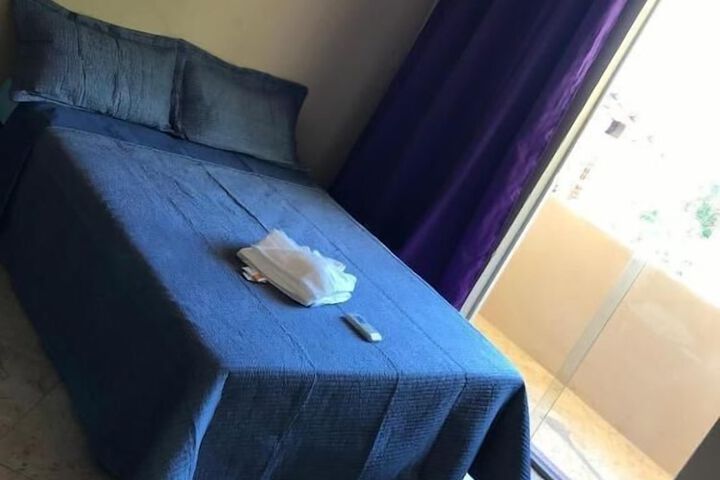 Room 12 of 48