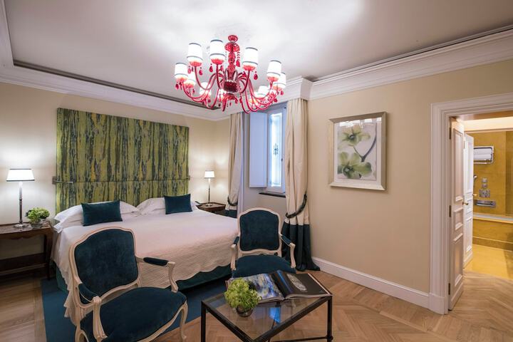 Room 100 of 179
