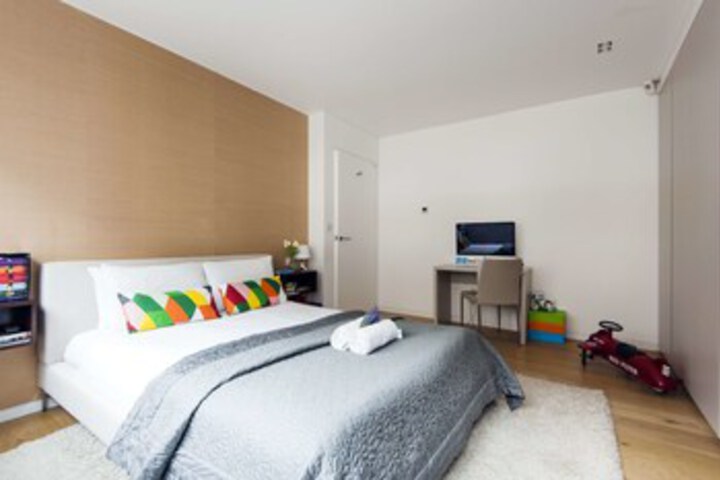Room 20 of 28