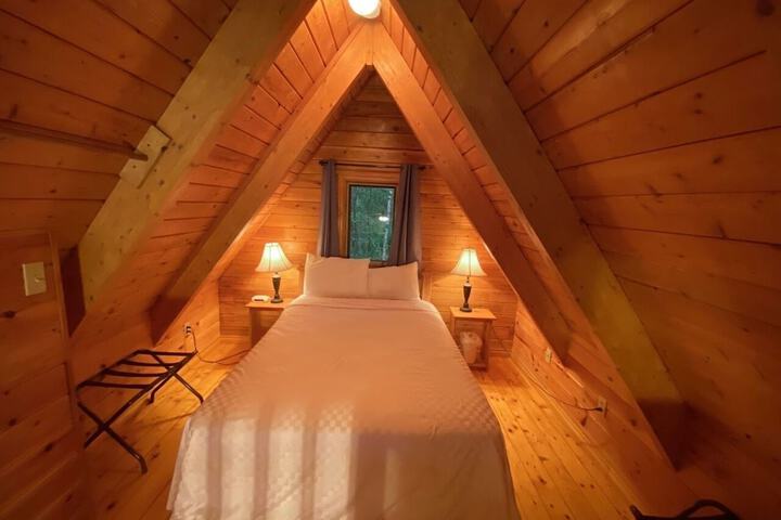 Room 3 of 94