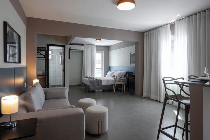 Room 21 of 45