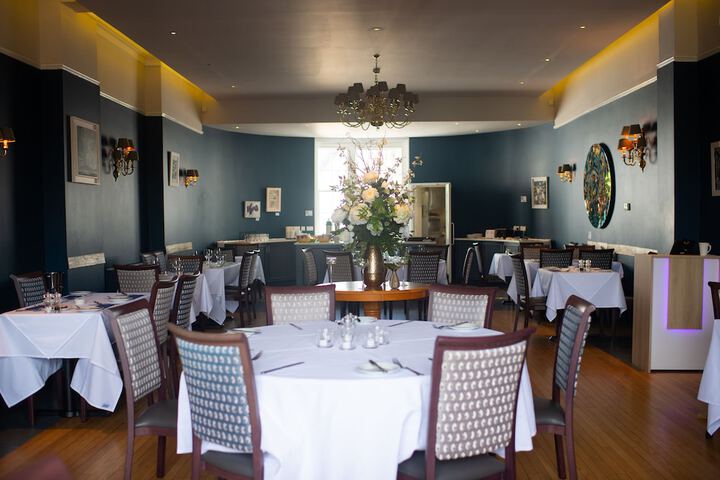 Dining 42 of 67