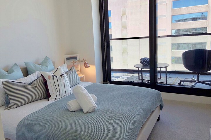 Room 8 of 42