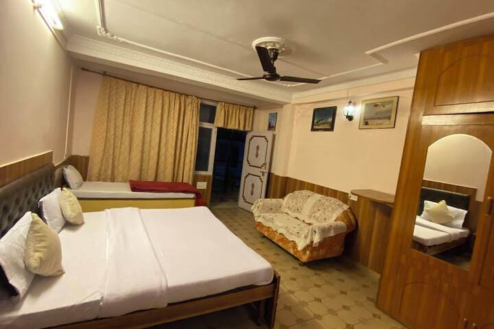 Room 14 of 57