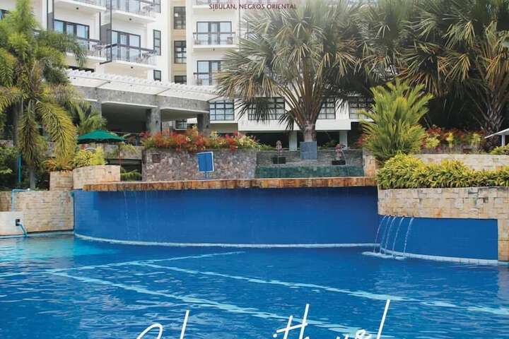 Pool 43 of 91