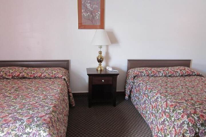 Room 12 of 53