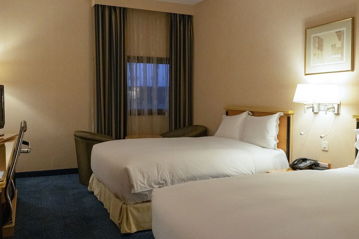 Room 20 of 109