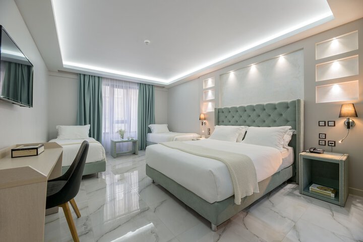 Room 20 of 120