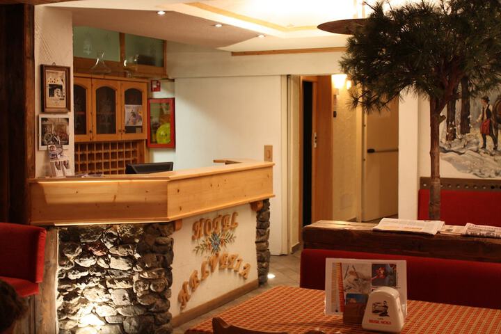 Hotel Interior 3 of 44