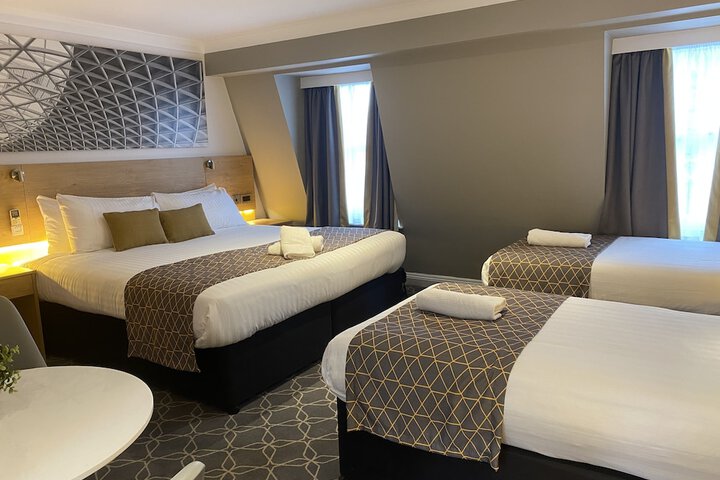 Room 8 of 20
