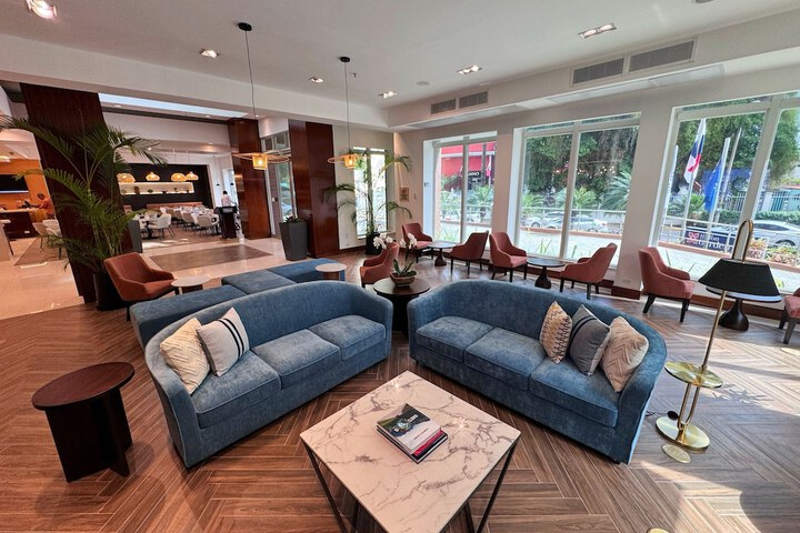 Guest Lobby