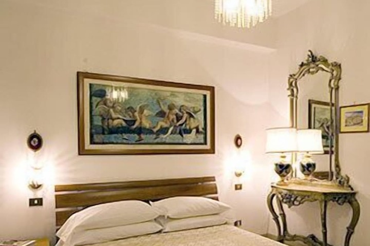 Room 20 of 40