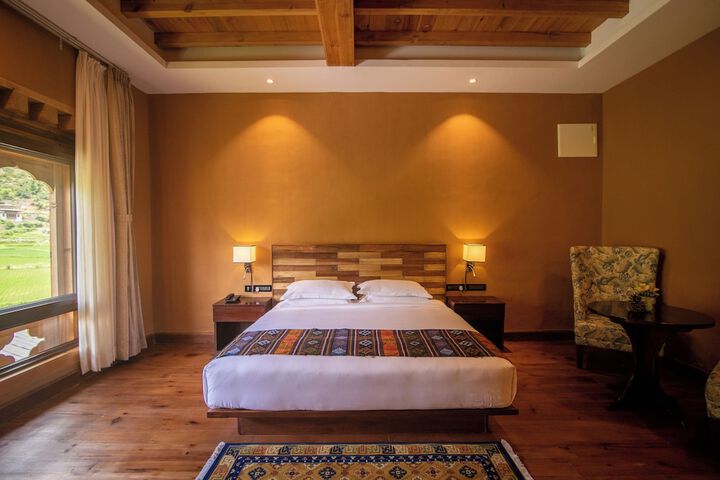 Room 5 of 25
