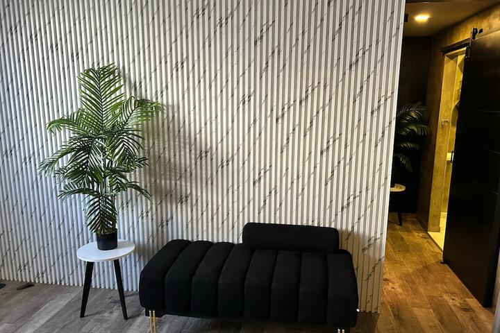 Room 50 of 85