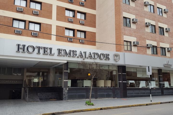 Hotel Embajador