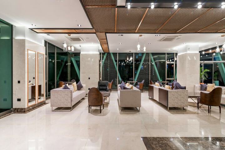 Hotel Interior 3 of 38