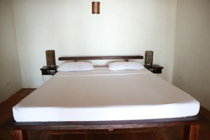 Room 15 of 42