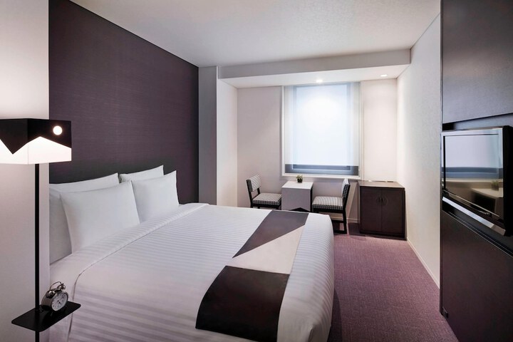 Room 19 of 56