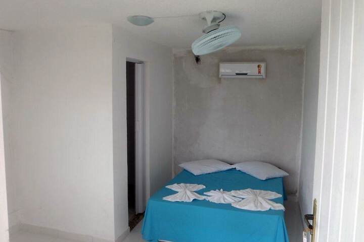 Room 2 of 72