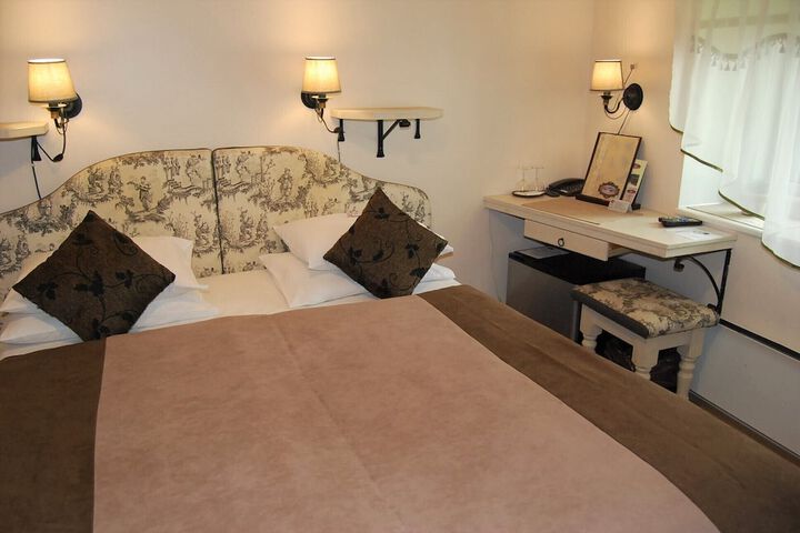Room 22 of 52