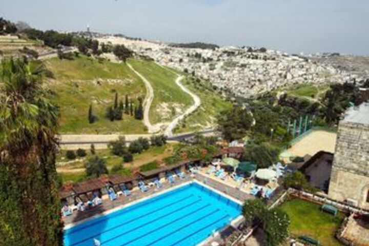 Pool 49 of 57