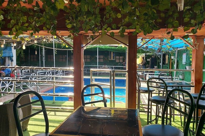 Pool 5 of 17