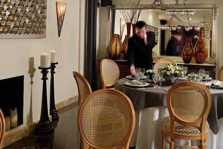 Dining 132 of 139