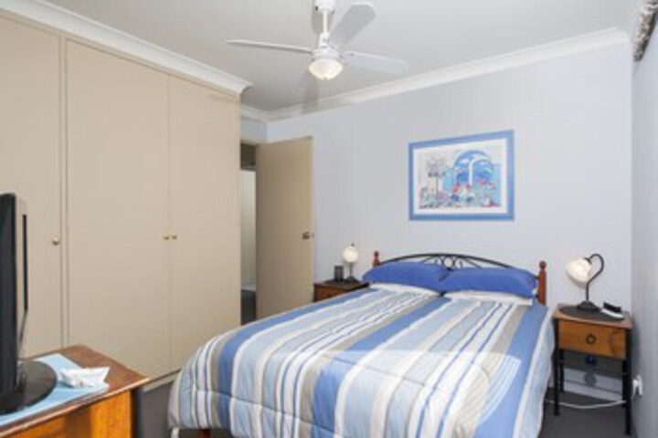 Room 16 of 21