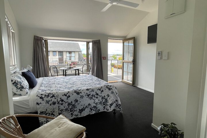 Room 11 of 57