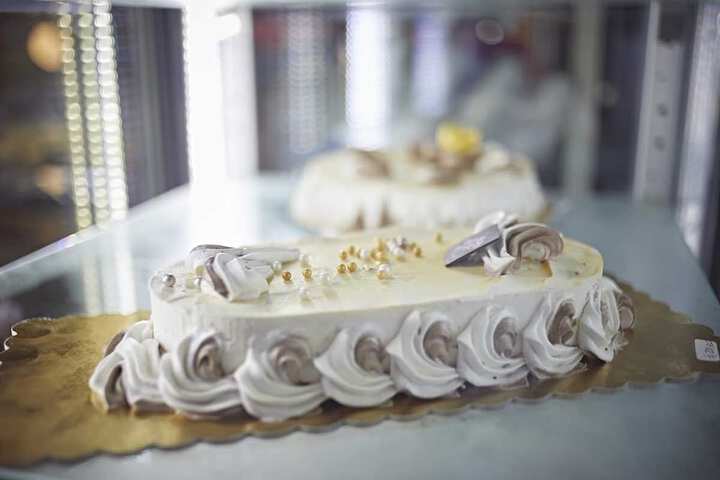 Lounge 35 of 41