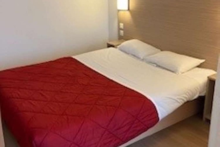 Room 7 of 23