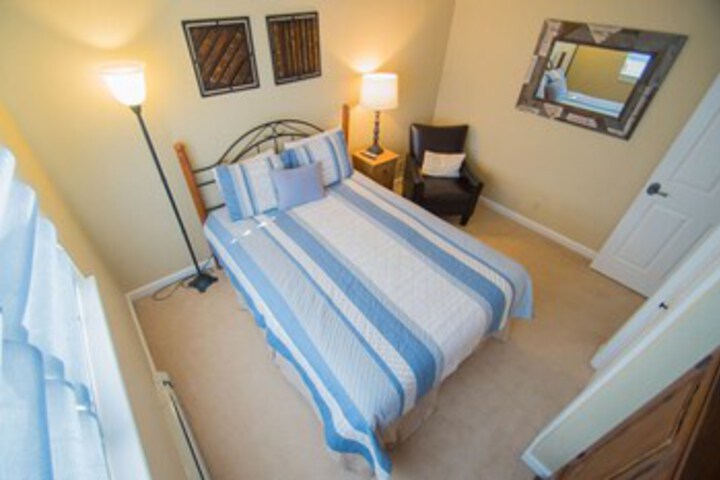 Room 32 of 40